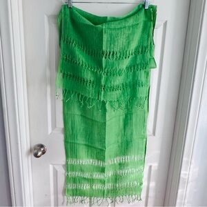 Elegant Apple Green Cotton Scarf/Sarong